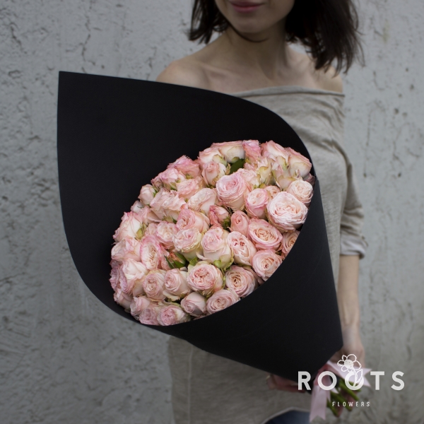 Купить монобукет с доставкой в Москве | Заказать монобукет от ROOTS FLOWERS