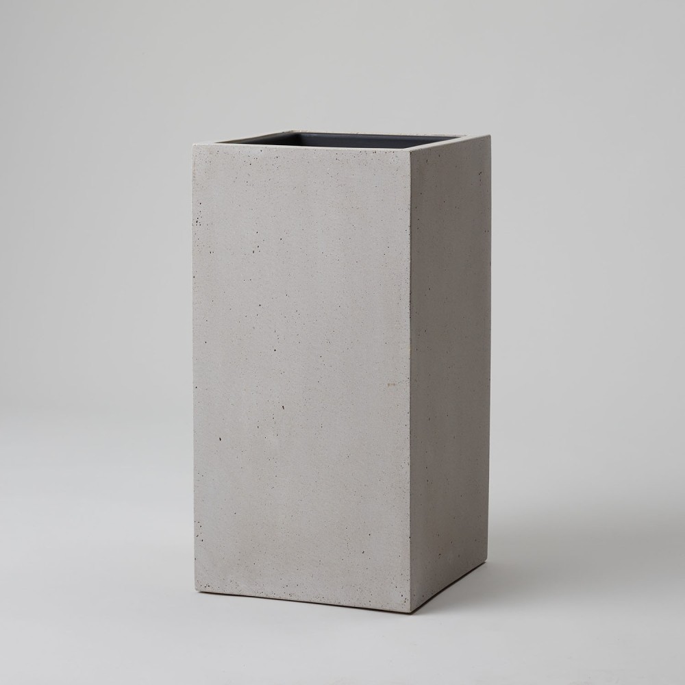 Кашпо Высокий куб Белый песок d23