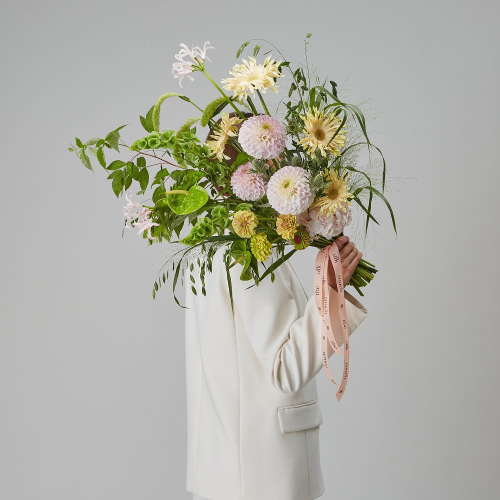 The Silk Touch 048 The Silk Touch 048