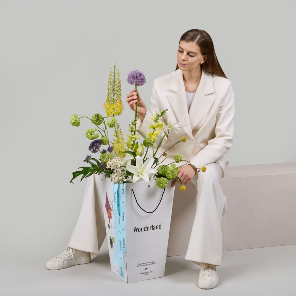 Wonderland 030 Wonderland 030