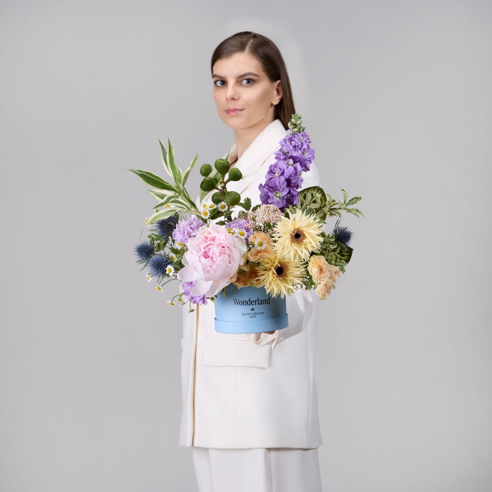 Wonderland 032 Wonderland 032