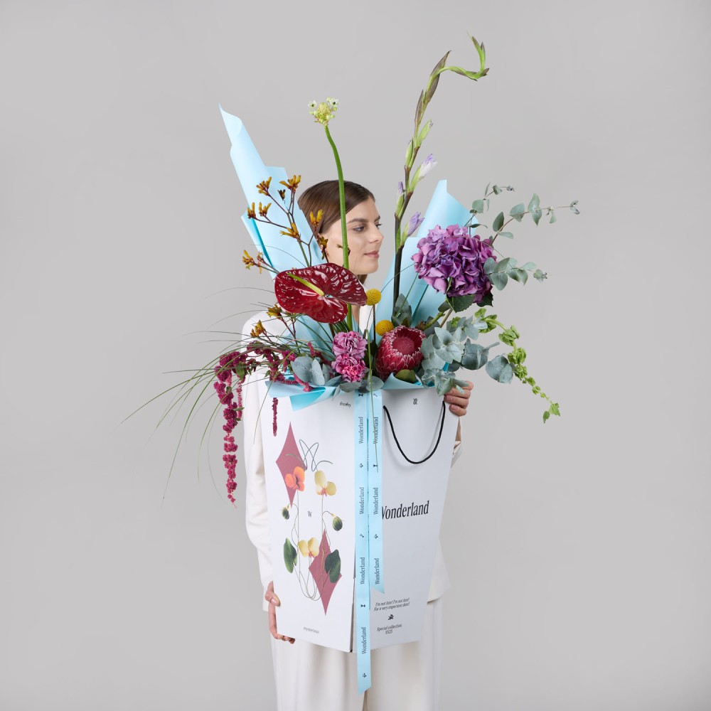 Wonderland 052 Wonderland 052