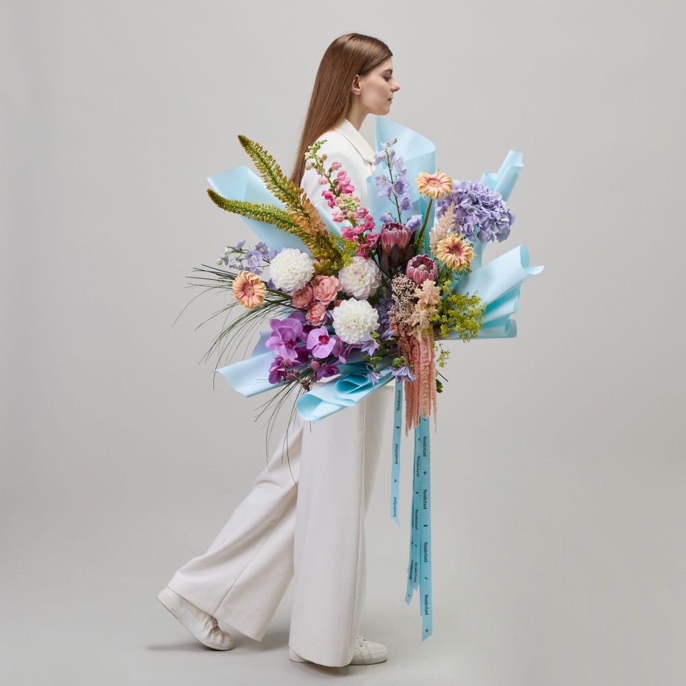 Wonderland 056 Wonderland 056