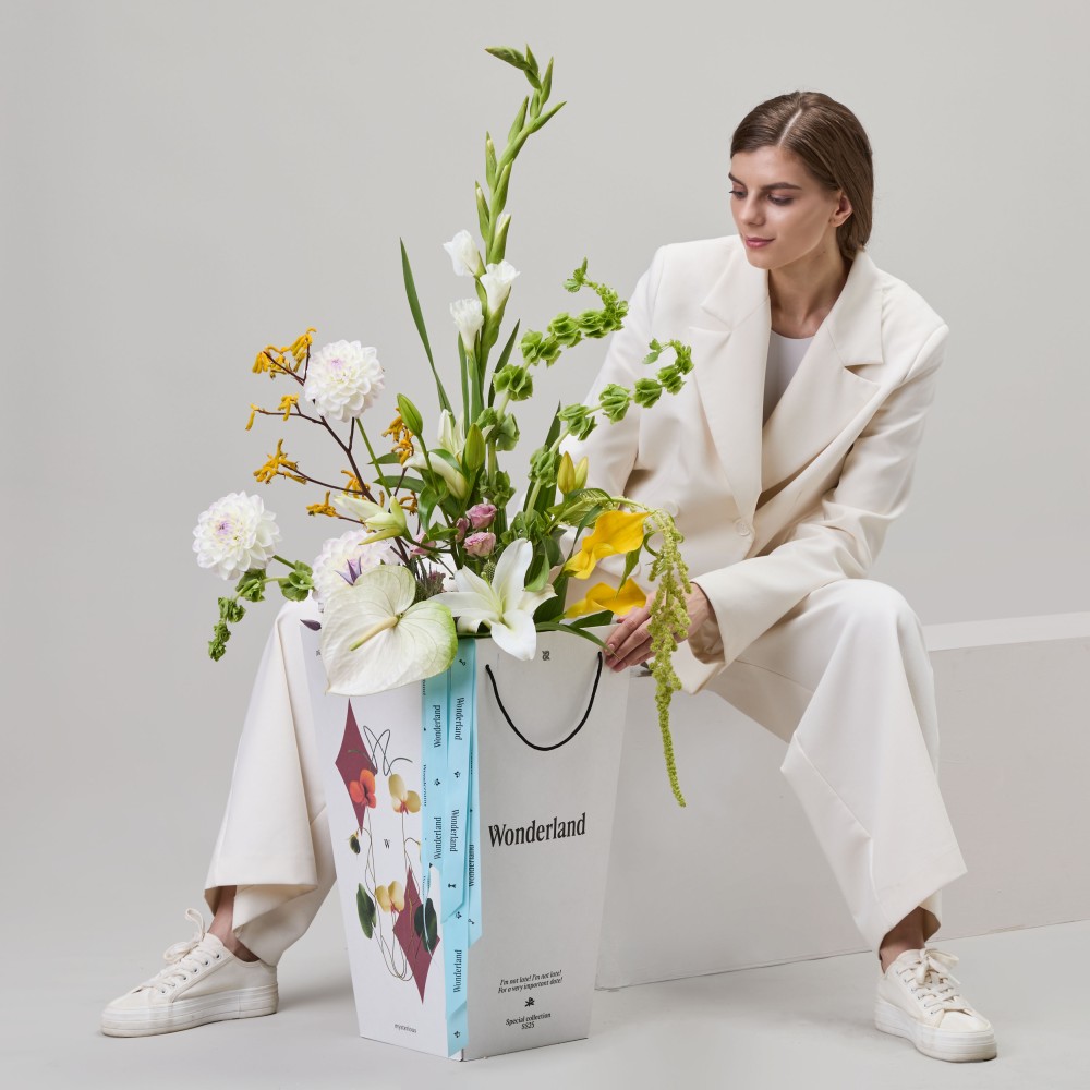 Wonderland 057 Wonderland 057