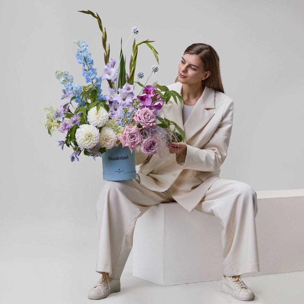 Wonderland 063 Wonderland 063