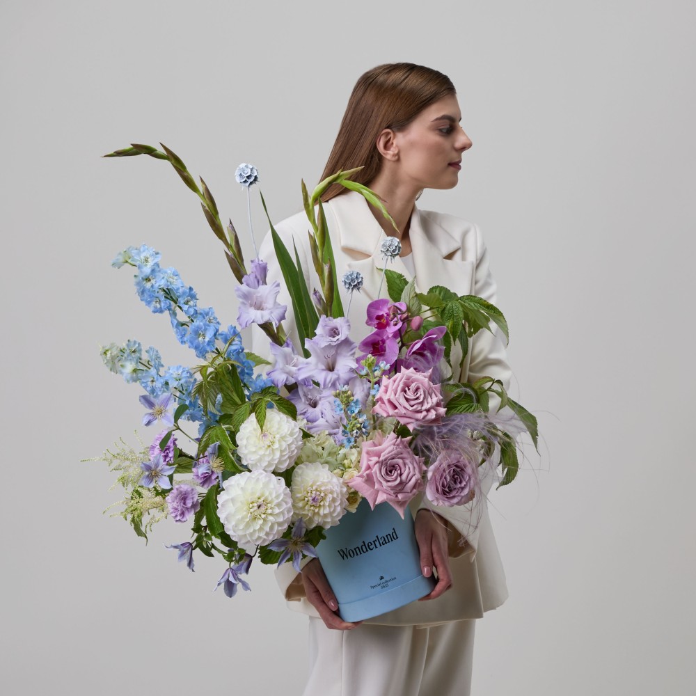 Wonderland 063 Wonderland 063