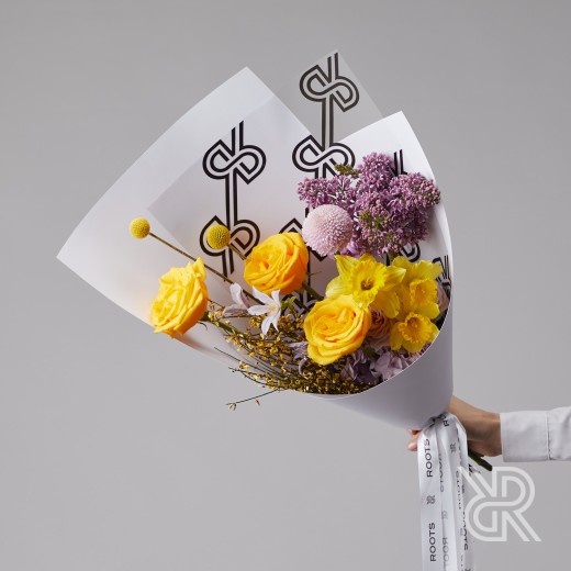 Bouquet 186 Букет в крафт бумаге с диантусом